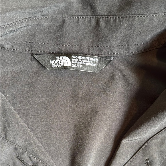The North Face black womens quick dry button down size XS (F32) - Picture 2 of 10